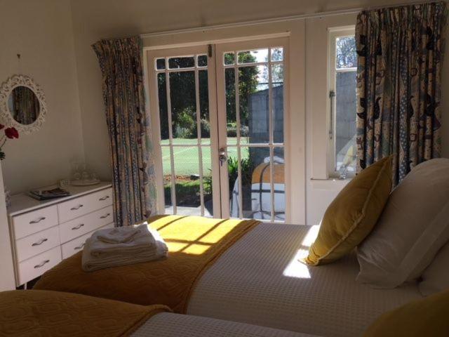 Irongate Retreat Bed and Breakfast Hastings Esterno foto