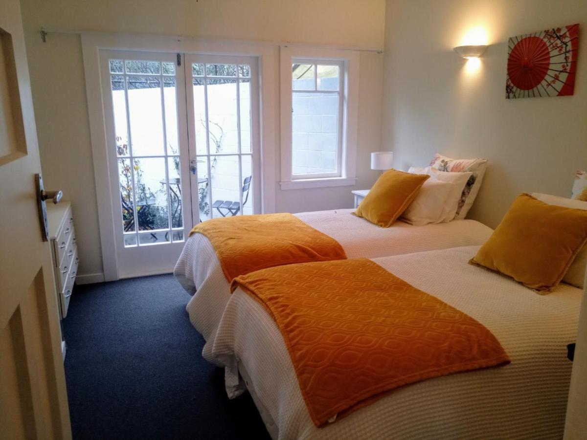 Irongate Retreat Bed and Breakfast Hastings Esterno foto